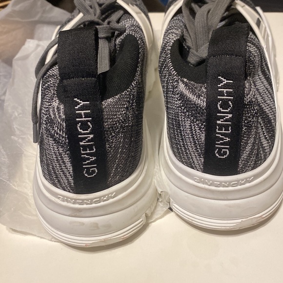 Shoes - Picture 3 of 6